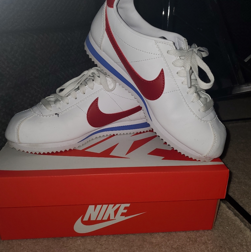 Nike classic Cortez leather running shoes for women